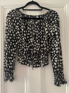 H&M Daisy Blouse
